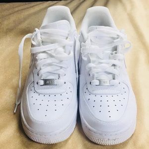Nike Air Force 1 Low women’s shoes white
